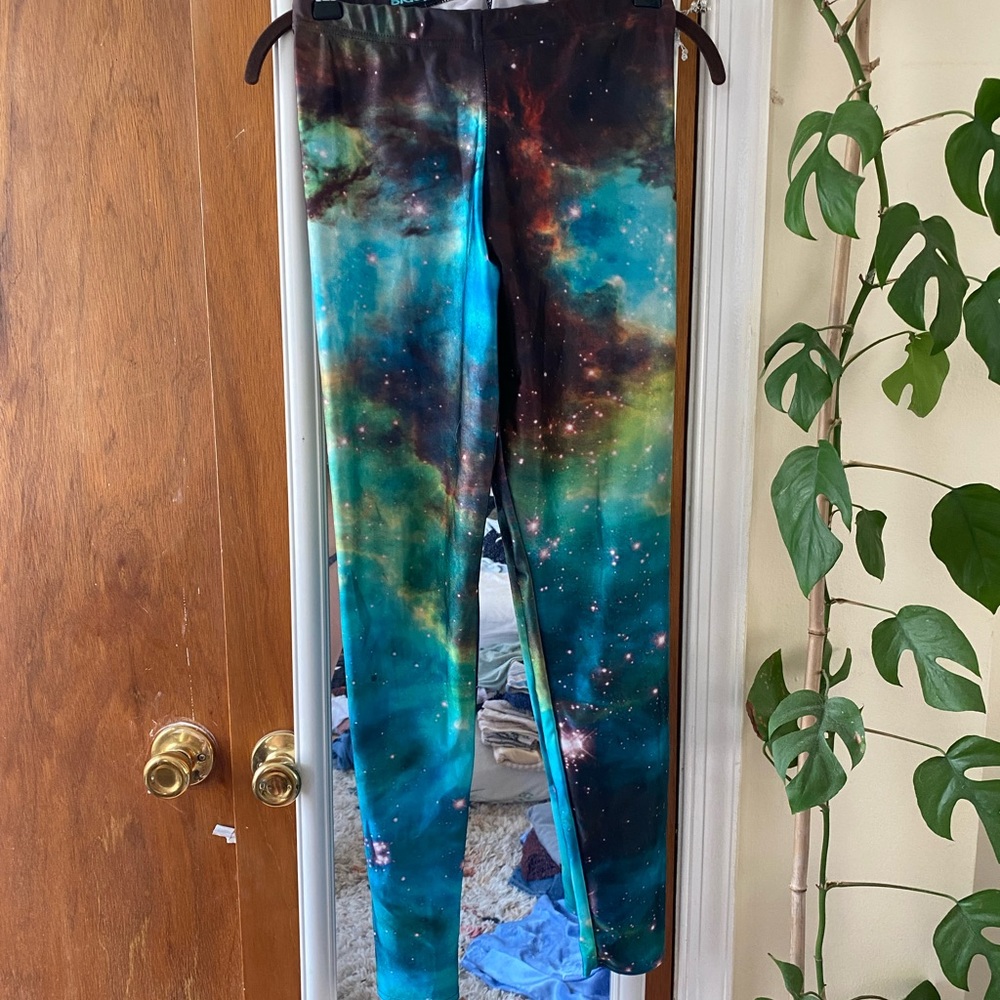 Blackmilk leggings size L - gorgeous galaxy print